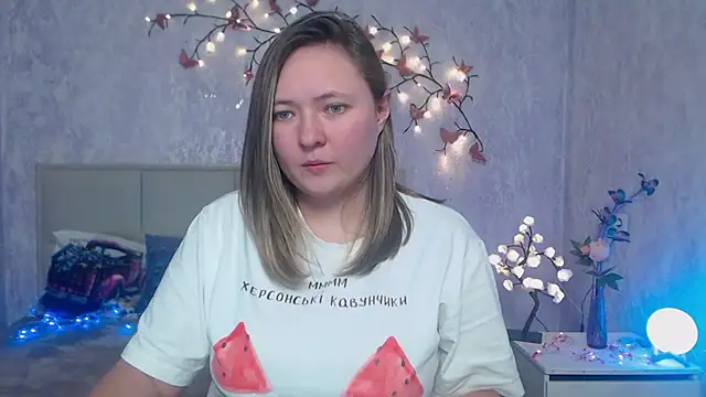 SallyVerda Adlı Modelin Canlı XXX Sohbeti