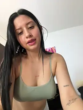 lucy_grey25's Live XXX Chat