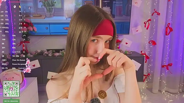 ElfredaTupy live XXX chat