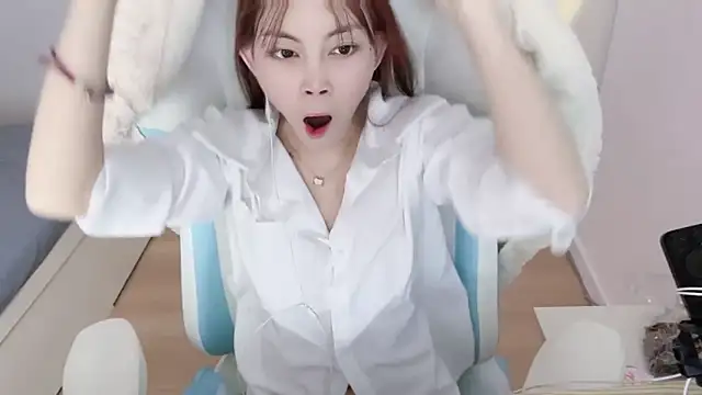 -ruirui 即時 XXX 聊天