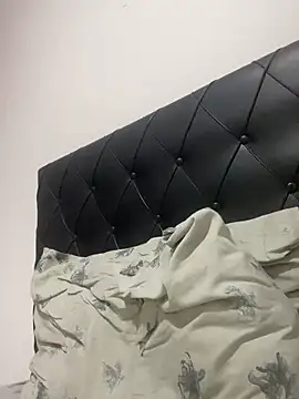 Chat XXX ao vivo de Nini_