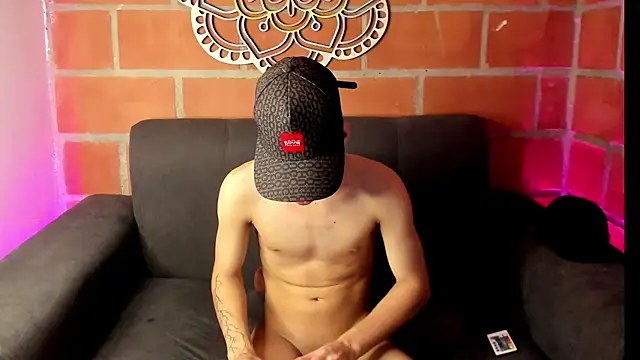 Chat +18 de juan_posada ao vivo