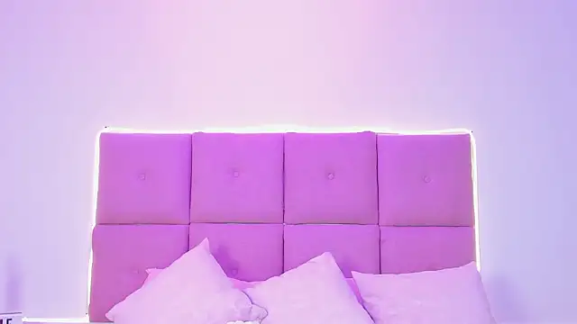 Chatroom XXX en direct de Hilaryportman