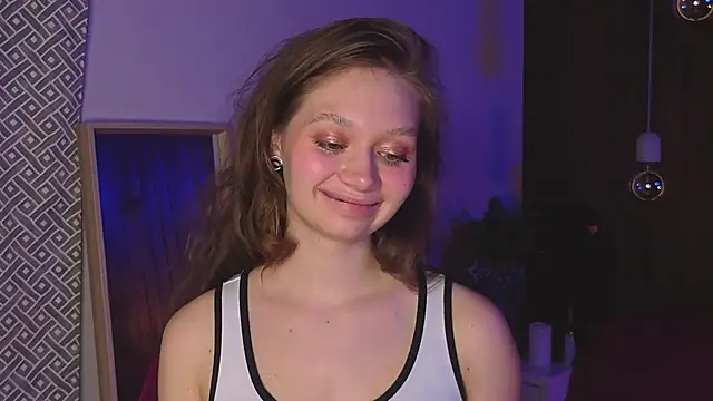 HolliBillig Adlı Modelin Canlı XXX Sohbeti