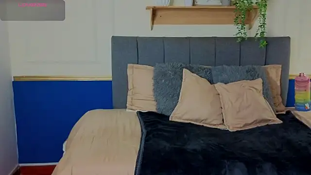 Czat XXX na żywo – Selena_Noir