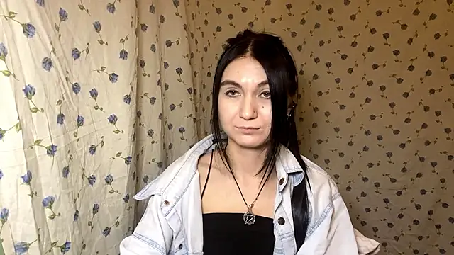 LollybombのライブXXXチャット