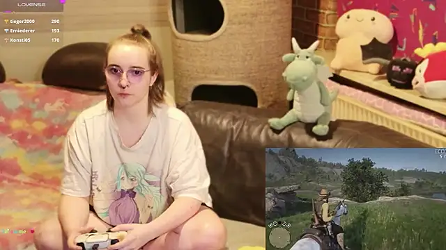 GamerGirl_Eve Adlı Modelin Canl ı XXX Sohbeti