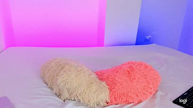 แชท XXX สดของ sasha_fox00