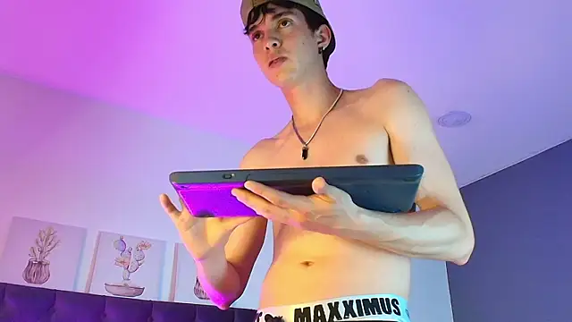 Chat +18 de Jheampiiero ao vivo