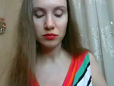 Lynirina webcam show