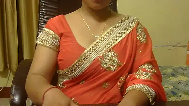 PUCHEJAANのライブXXXチャット