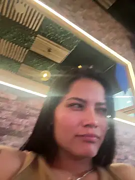 scarlet-kennedy98 élő XXX-chatje