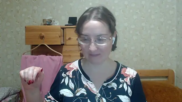 Smart_Rose Adlı Modelin Canlı XXX Sohbeti