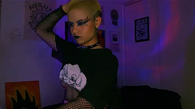 alex_one888 élő XXX-chatje