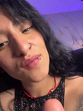 Chatroom XXX en direct de Scaarlettfox