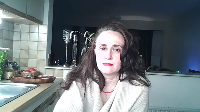 UllimOhi_ Adlı Modelin Canlı XXX Sohbeti