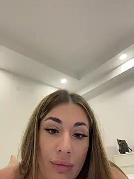 IsabellaEtthan's Live XXX Chat