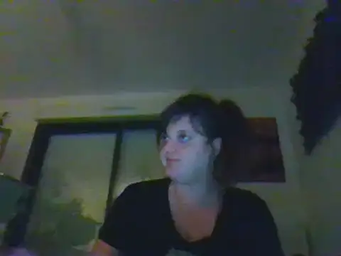 Elo__'s Webcam Show