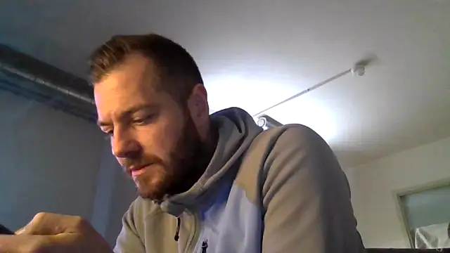 THE_CHEEKY_ALPHA Adlı Modelin Web Kamerası Şovu