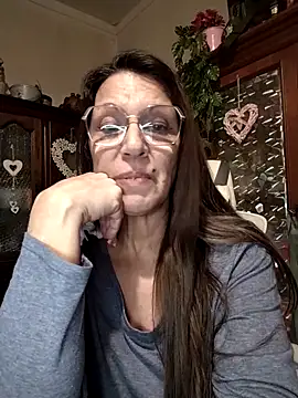 Melmamalhuda@xh's Live XXX Chat