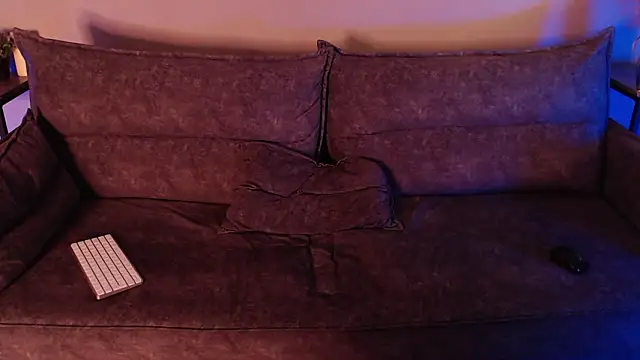 ursula_davisのウェブカメラショー