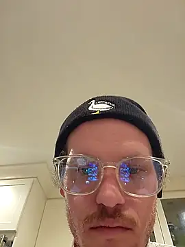 Soxxxy: διαδικτυακό σόου στην κάμερα