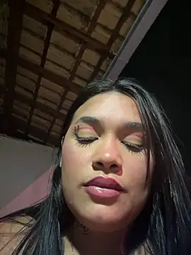 Онлайн чат XXX Latina_kiara