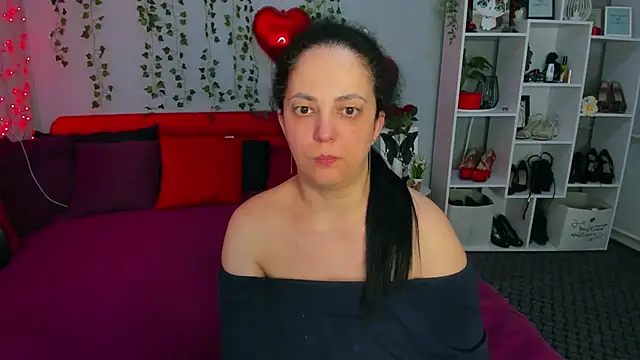 DarlingMilf – Kamerová šou