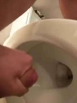 ptrz990 即時 XXX 聊天