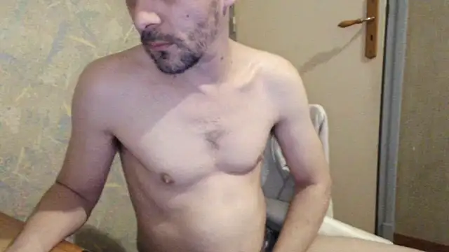 XXX chat uživo modela Hgay6935