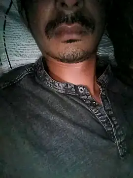 dreamtoungelick69 élő XXX-chatje