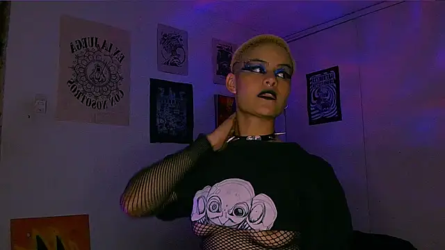 alex_one888 – Naživo XXX chat