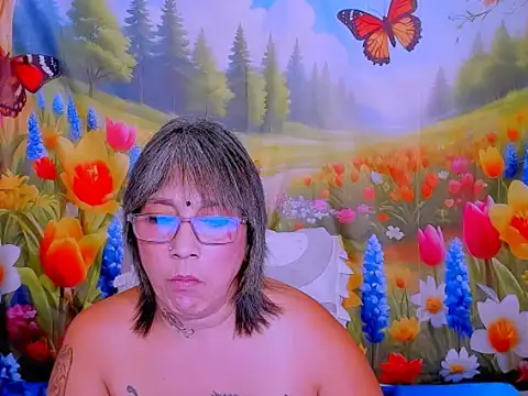 indianroxy Chat XXX live