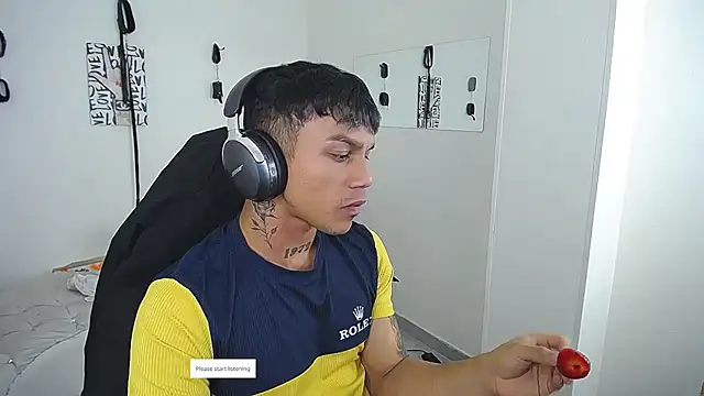 Leonard_Price's Live XXX Chat