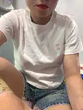 Baby-lovely69 网络视讯表演