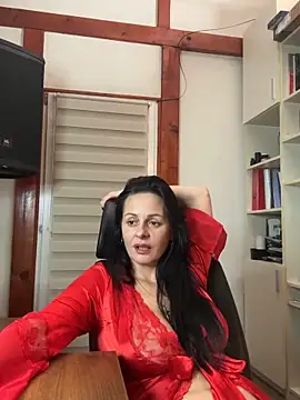 MiriamDelyn's Live XXX Chat