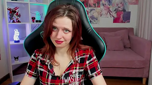 XXX chat uživo modela FreyaVey