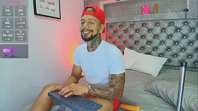 Valentiinoss webkamerás műsora