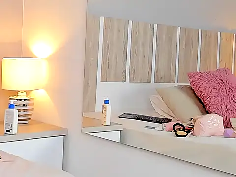 Онлайн чат XXX EmilySearss