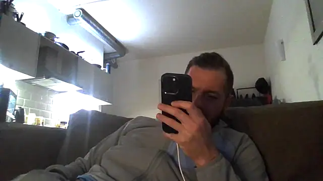 THE_CHEEKY_ALPHA – Live XXX-chat