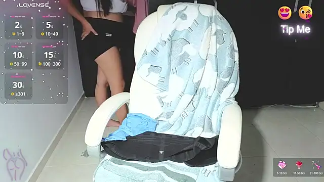 CelesteBrucee's Live XXX Chat