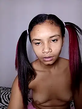 liz7skinny élő XXX-chatje