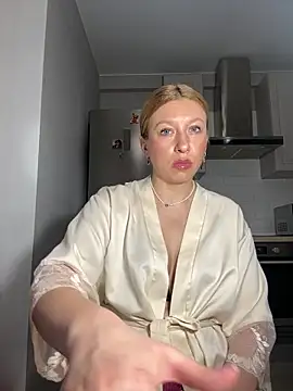 Kittie_Valentine – Live XXX-chat