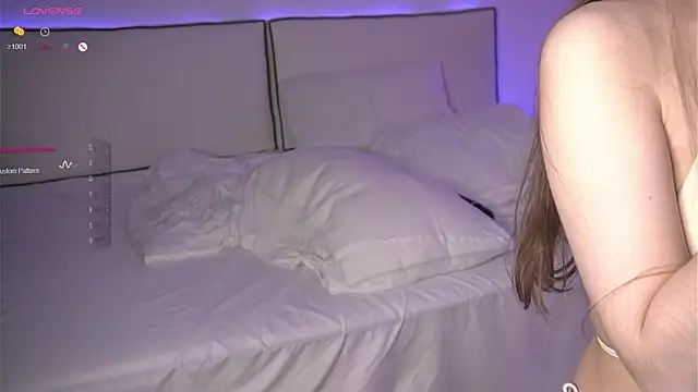 koolaidandfrozenpizza's Live XXX Chat