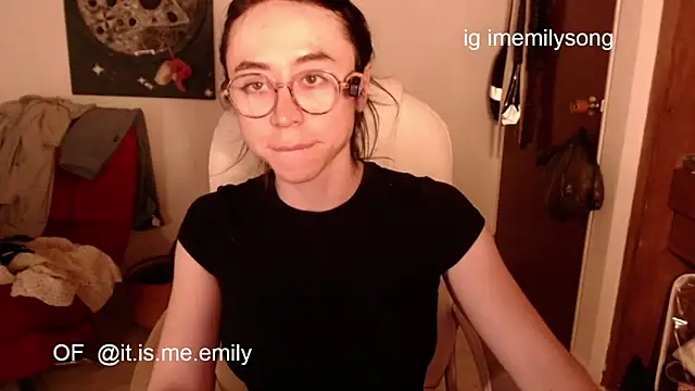 Chat XXX ao vivo de emily_pearl_