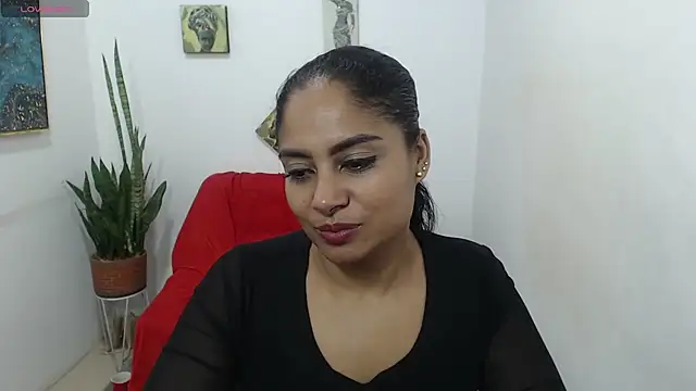 Luna_Fyre's Live XXX Chat