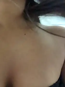 DulceCaroXのウェブカメラショー