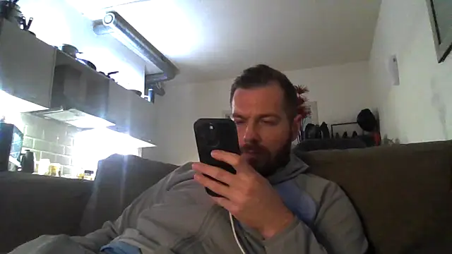 THE_CHEEKY_ALPHAのライブXXXチャット