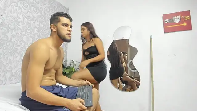 Chat +18 de HarperAndMason ao vivo