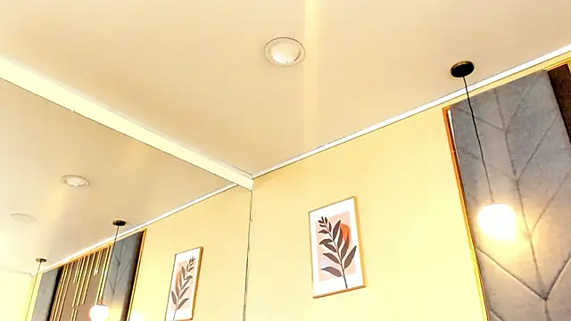 OliviGraceのライブXXXチャット